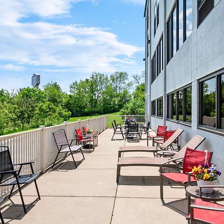 Hampton Inn Grand Rapids/North Walker Bagian luar foto
