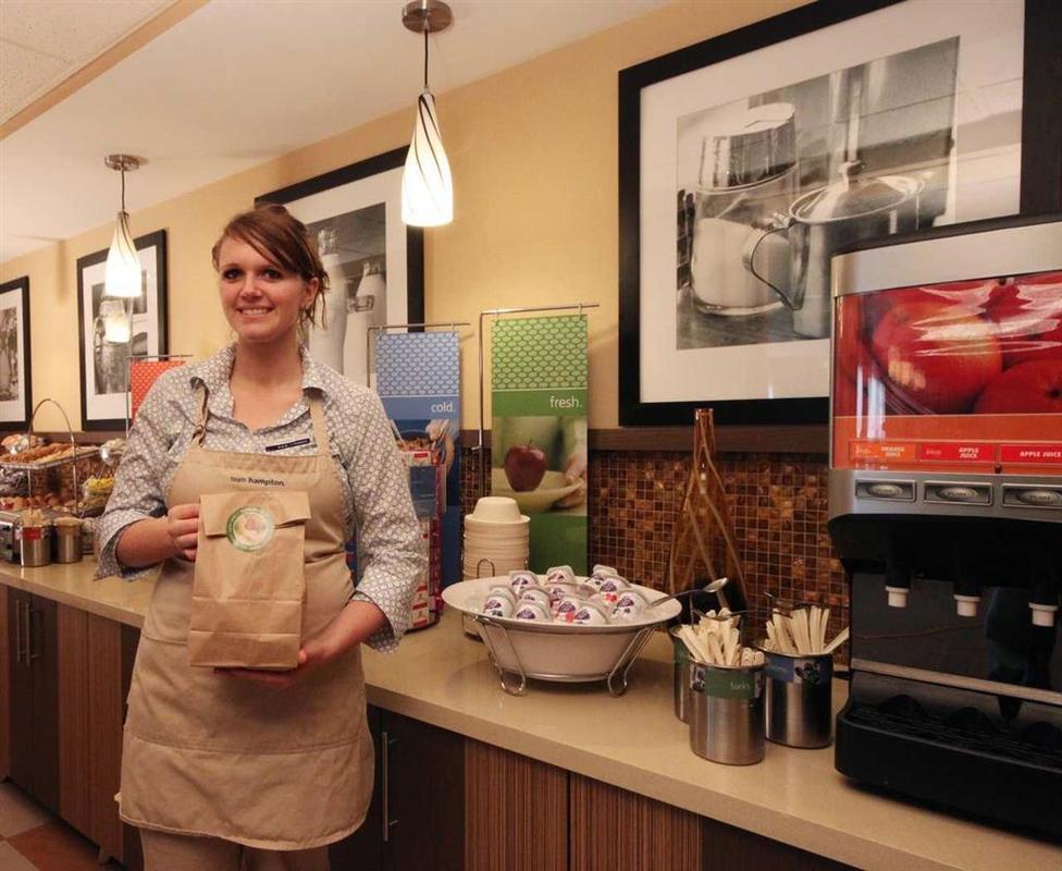 Hampton Inn Grand Rapids/North Walker Restoran foto