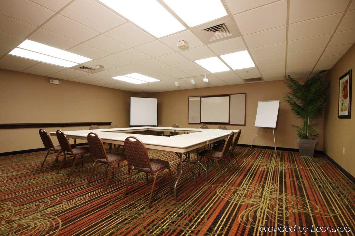 Hampton Inn Grand Rapids/North Walker Bagian luar foto