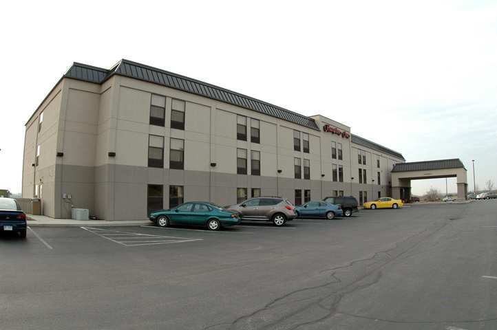 Hampton Inn Grand Rapids/North Walker Bagian luar foto